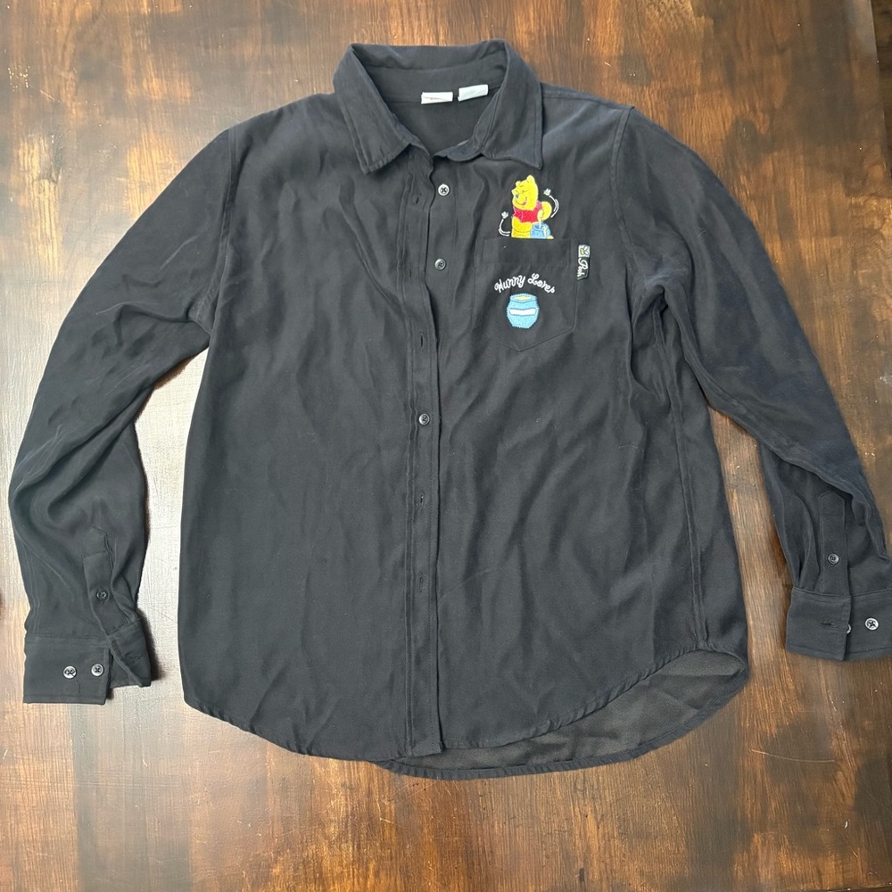 Vintage disney embroidered Pooh button up